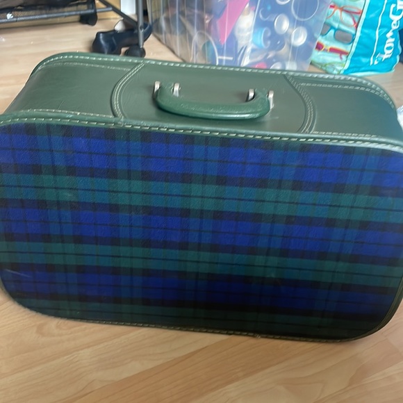 Vintage grasshopper suite case - Picture 2 of 3